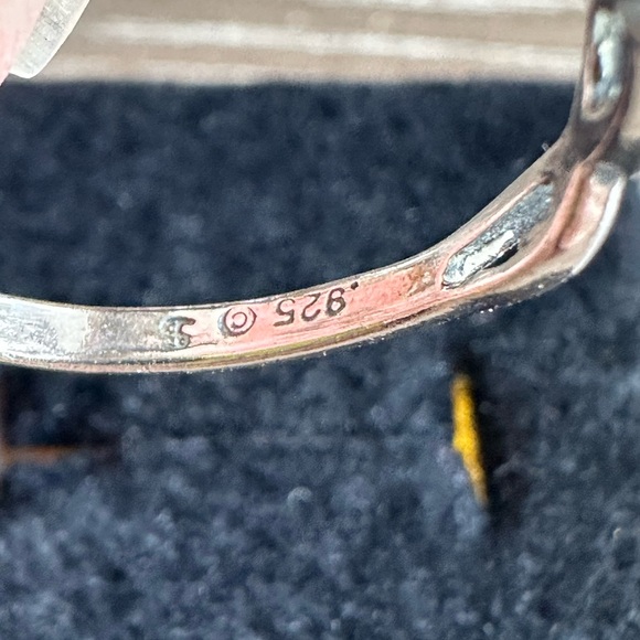 sterling silver ring with a rainbow glass moonstone gemstone size 8.75 - Picture 6 of 8